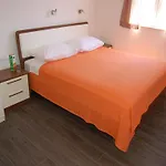 Near Sakarun Dugi Otok Apartman *