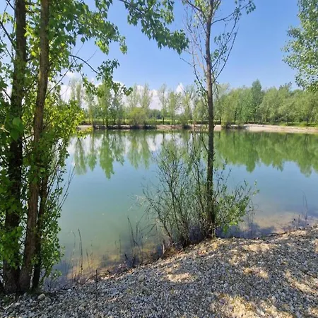 Near Sakarun Dugi Otok 韦利拉特
