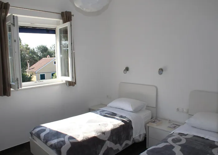 Near Sakarun Dugi Otok Apartamento Veli Rat